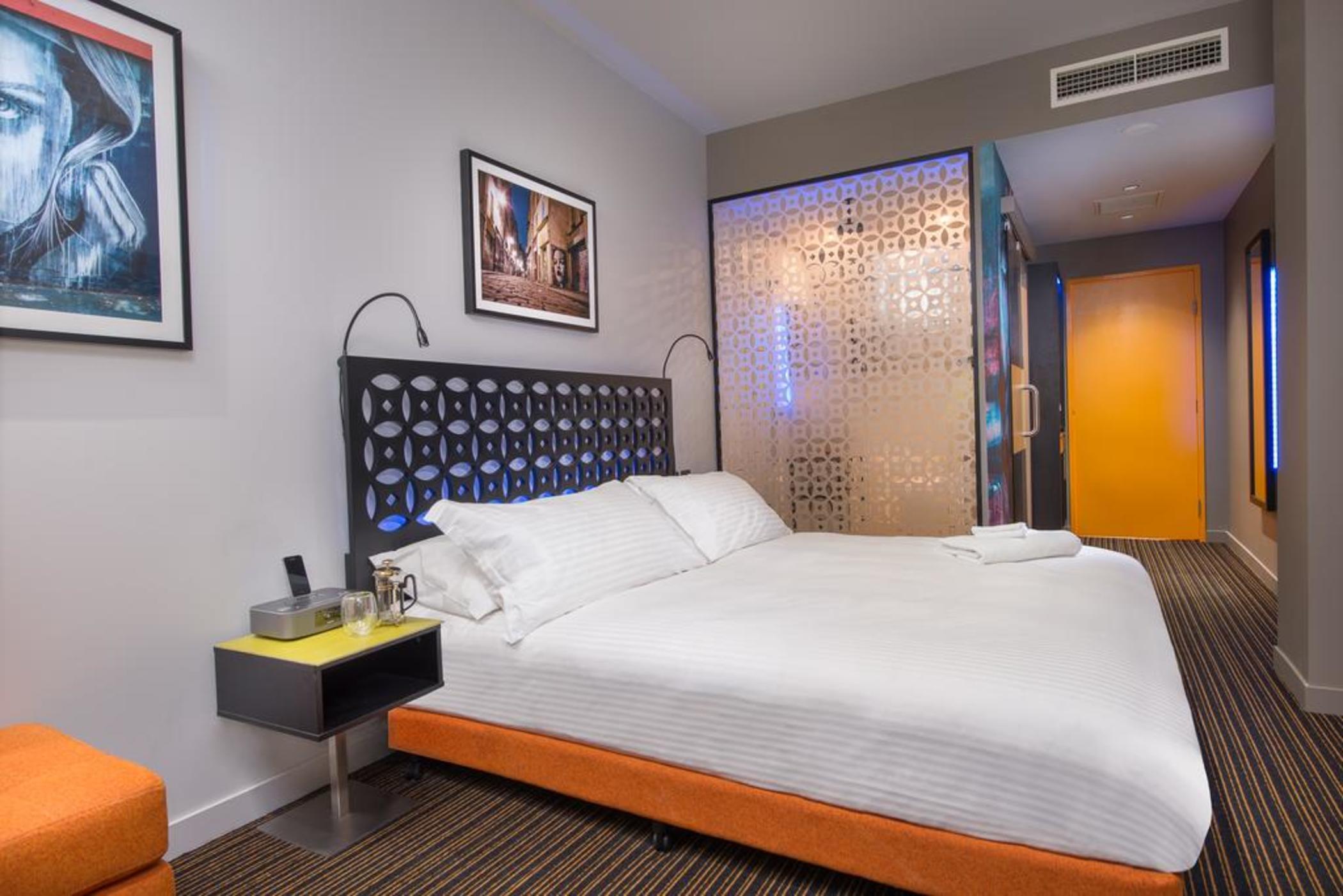 The Constance Fortitude Valley بريزبين المظهر الخارجي الصورة