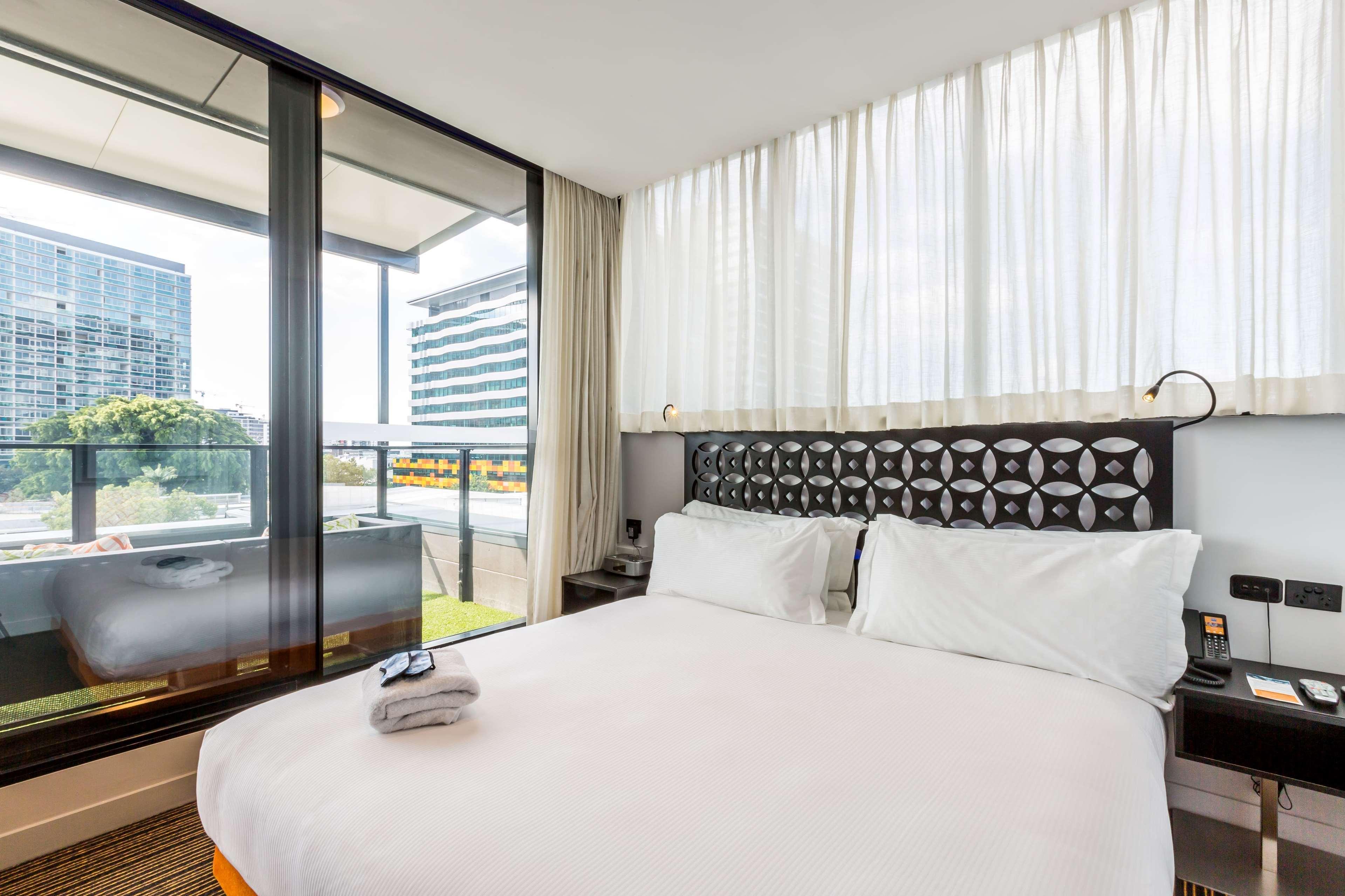 The Constance Fortitude Valley بريزبين المظهر الخارجي الصورة