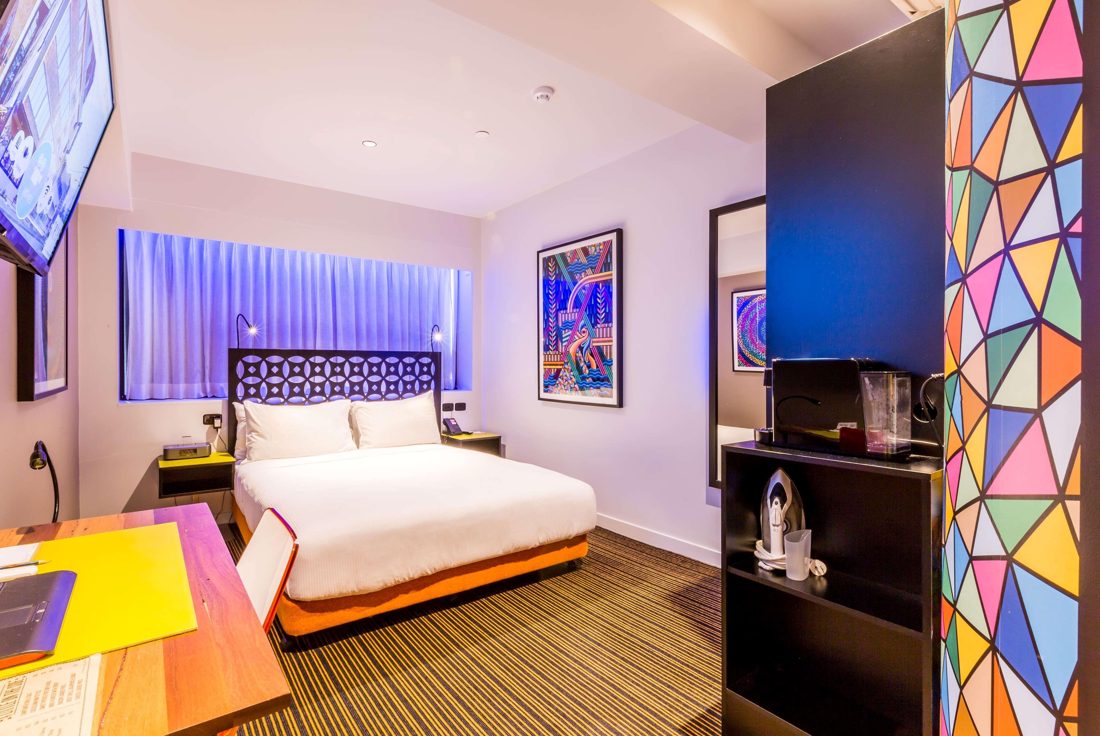 The Constance Fortitude Valley بريزبين المظهر الخارجي الصورة