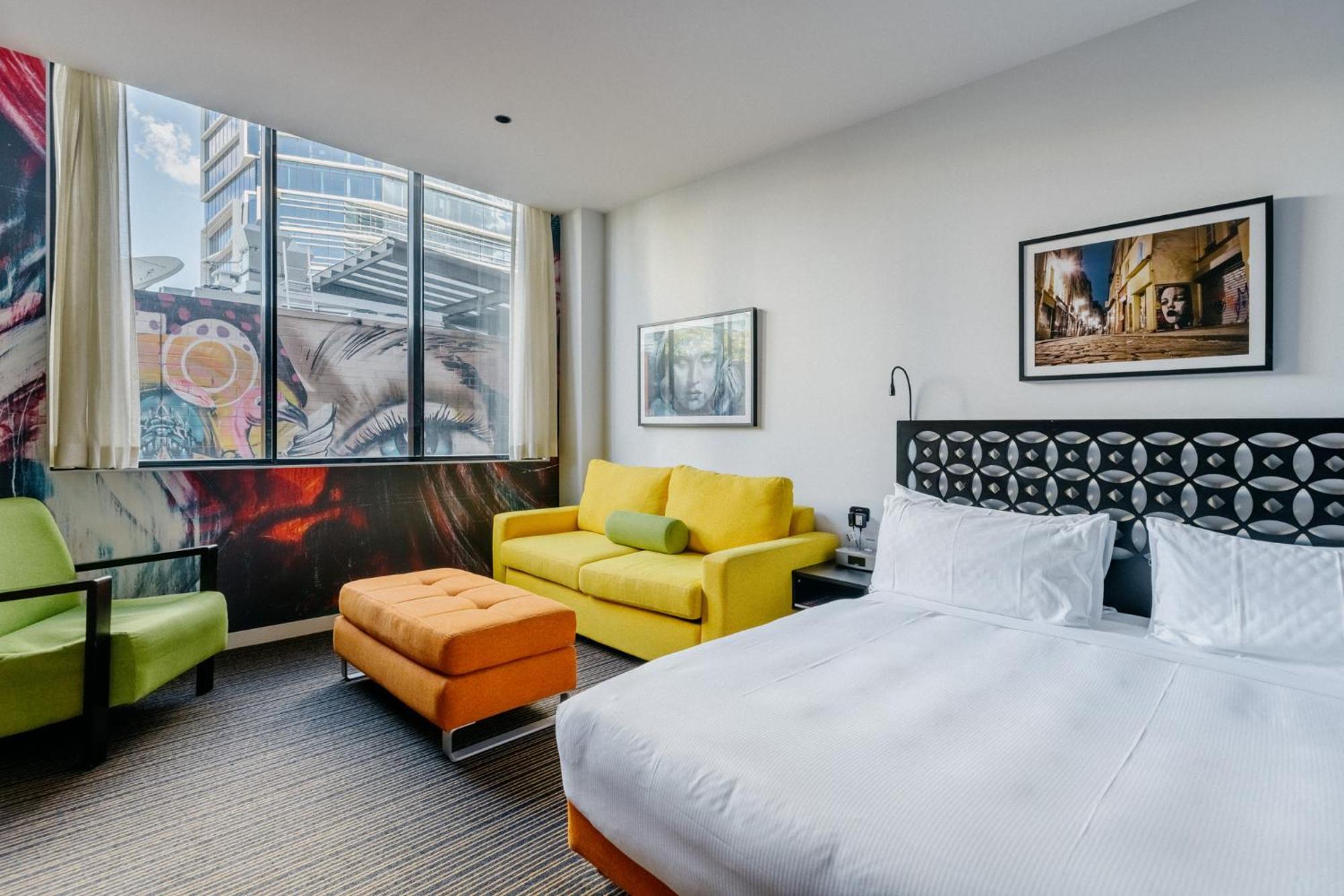The Constance Fortitude Valley بريزبين المظهر الخارجي الصورة